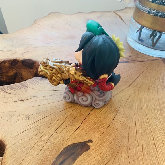 RIOT Games | Jinx Firecracker Figurine - Picture 3 of 12